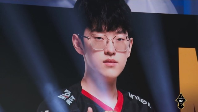 瞬间来自 瞬间来自